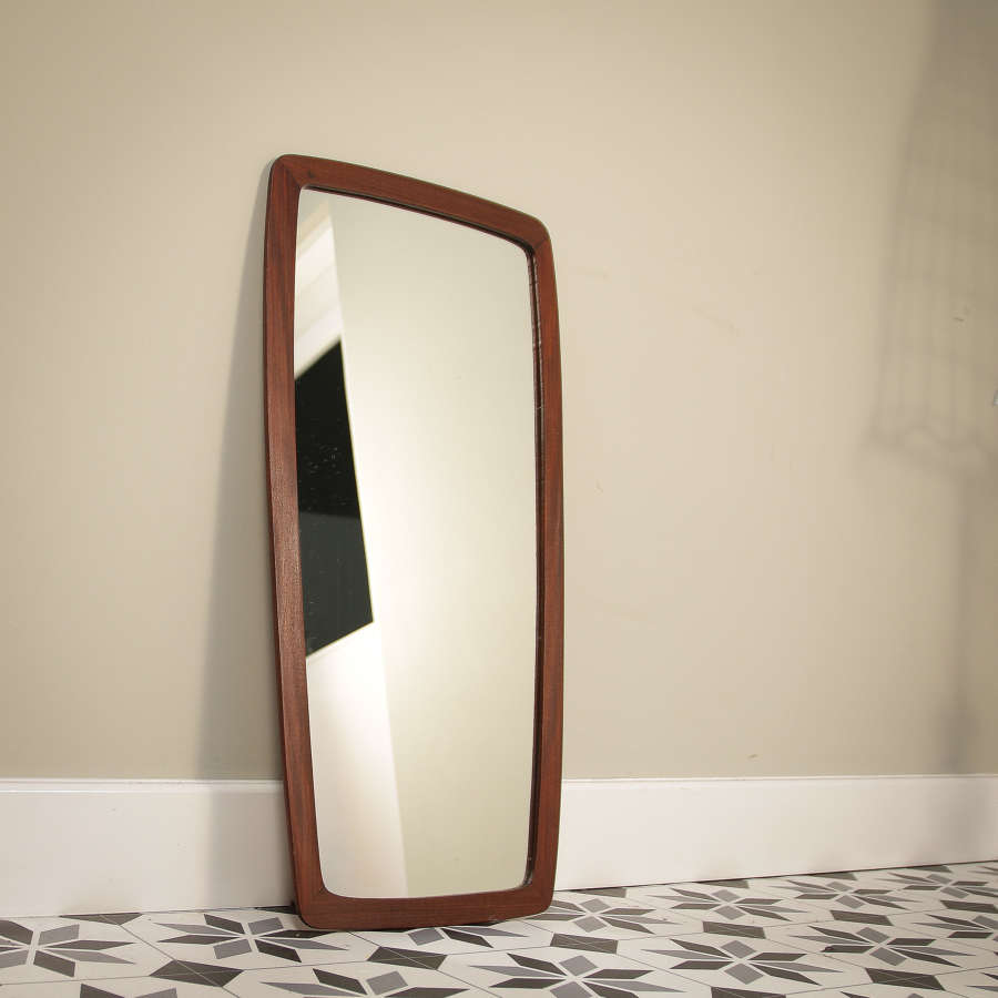 Mirrors, Pictures and Wall Hangings