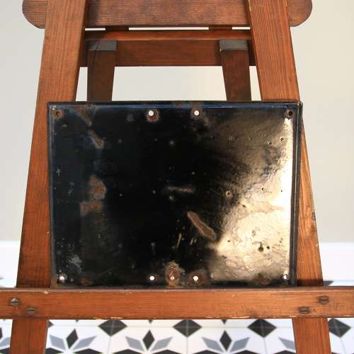 Enamel Sign Spanish in Origin - Hunting Ban
