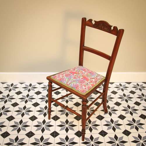 Vintage Bedroom / Bathroom Chair