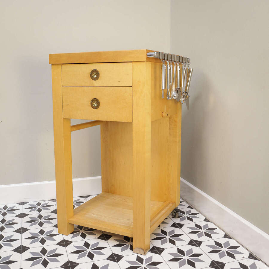 A Modern Butchers Block Kitchen Island with Utensil Storage in Beech