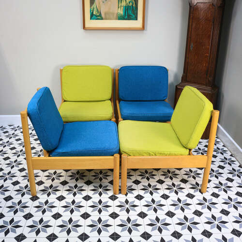 Ercol 747 Modular Lounge Chairs Set of 4 in Teal and Green.
