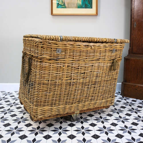 Arthur Craven Mill Basket in Wicker with Rope Handles and Lid