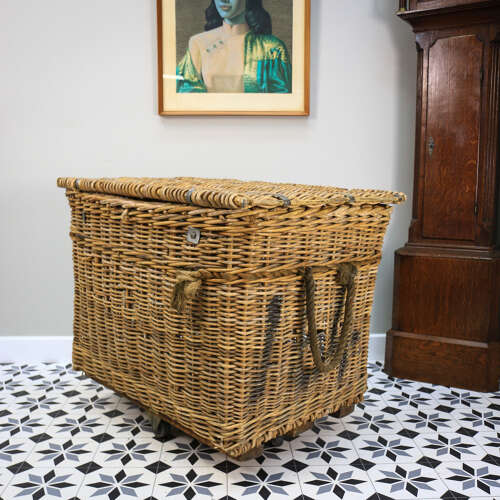 Arthur Craven Mill Basket in Wicker with Rope Handles and Lid