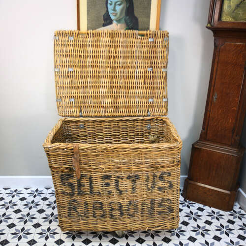 Arthur Craven Mill Basket in Wicker with Rope Handles and Lid
