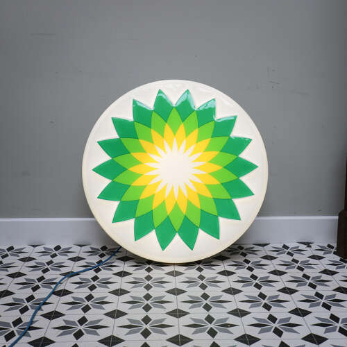 Garage Forecourt BP Helious Sign Illuminating in Plastic