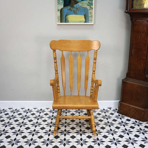 Rocking Chair Solid Wood with Exaggerated Slat Back and Turned Spindles