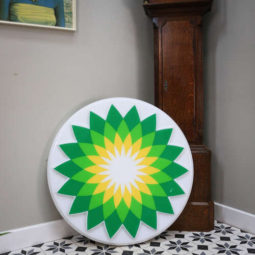Garage Forecourt BP Sign Illuminating in Plastic Helios Pattern