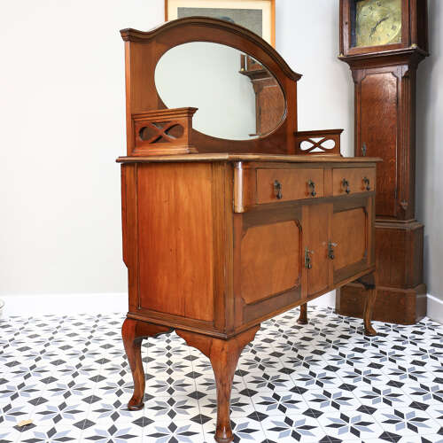 Edwardian Mirror Back Sideboard in Mahogany with Cabriole Legs