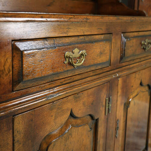 Oak Welsh Dresser by Batheaston Furniture with Plate Rack and Keys