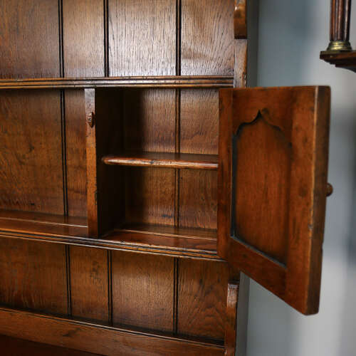 Oak Welsh Dresser by Batheaston Furniture with Plate Rack and Keys