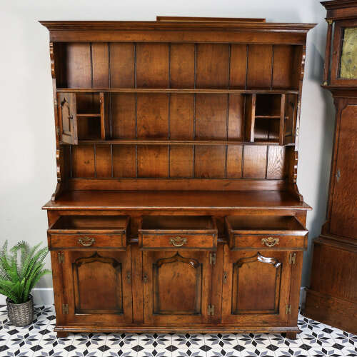 Oak Welsh Dresser by Batheaston Furniture with Plate Rack and Keys
