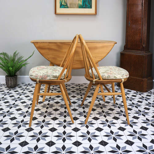 Four Ercol Windsor 370 Dining Chairs with n Elm Ercol Drop Leaf Dining Table
