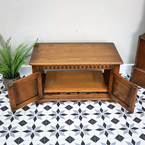 TV Media Unit in Oak Mellow Craft