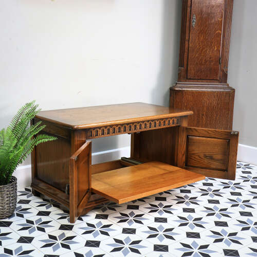TV Media Unit in Oak Mellow Craft